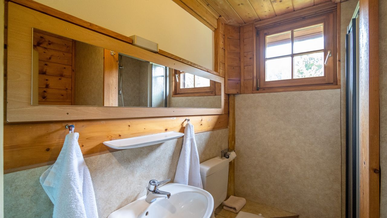 BathRoom BathRoom